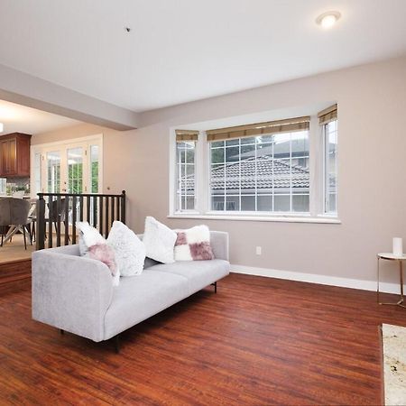 Spacious 4Br W Ensuites Mins To Downtown Yvr Ubc Vancouver Dış mekan fotoğraf