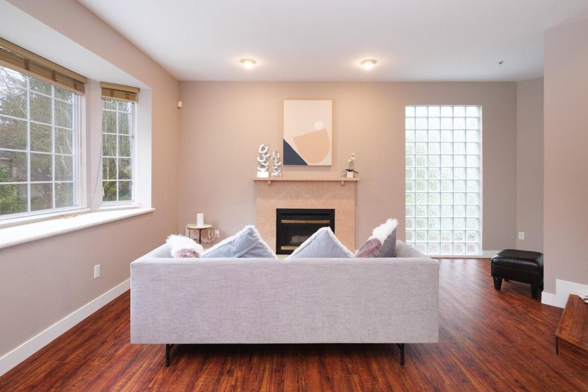 Spacious 4Br W Ensuites Mins To Downtown Yvr Ubc Vancouver Dış mekan fotoğraf