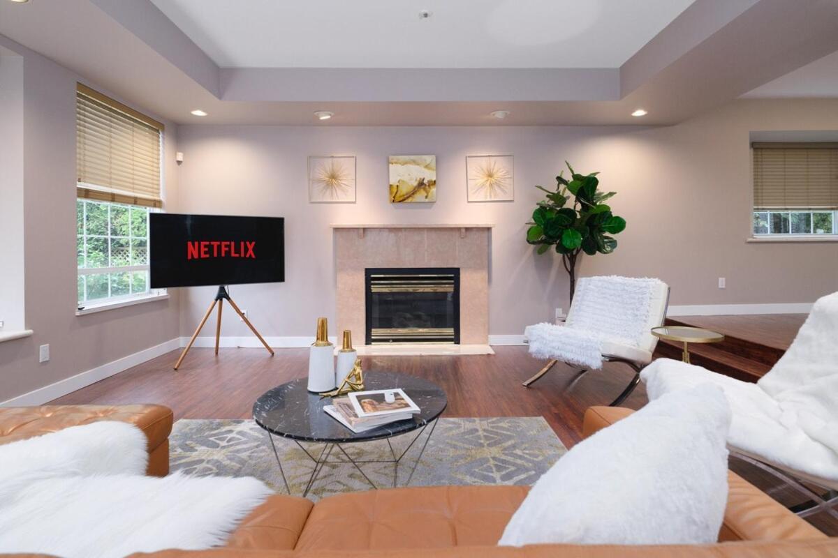Spacious 4Br W Ensuites Mins To Downtown Yvr Ubc Vancouver Dış mekan fotoğraf